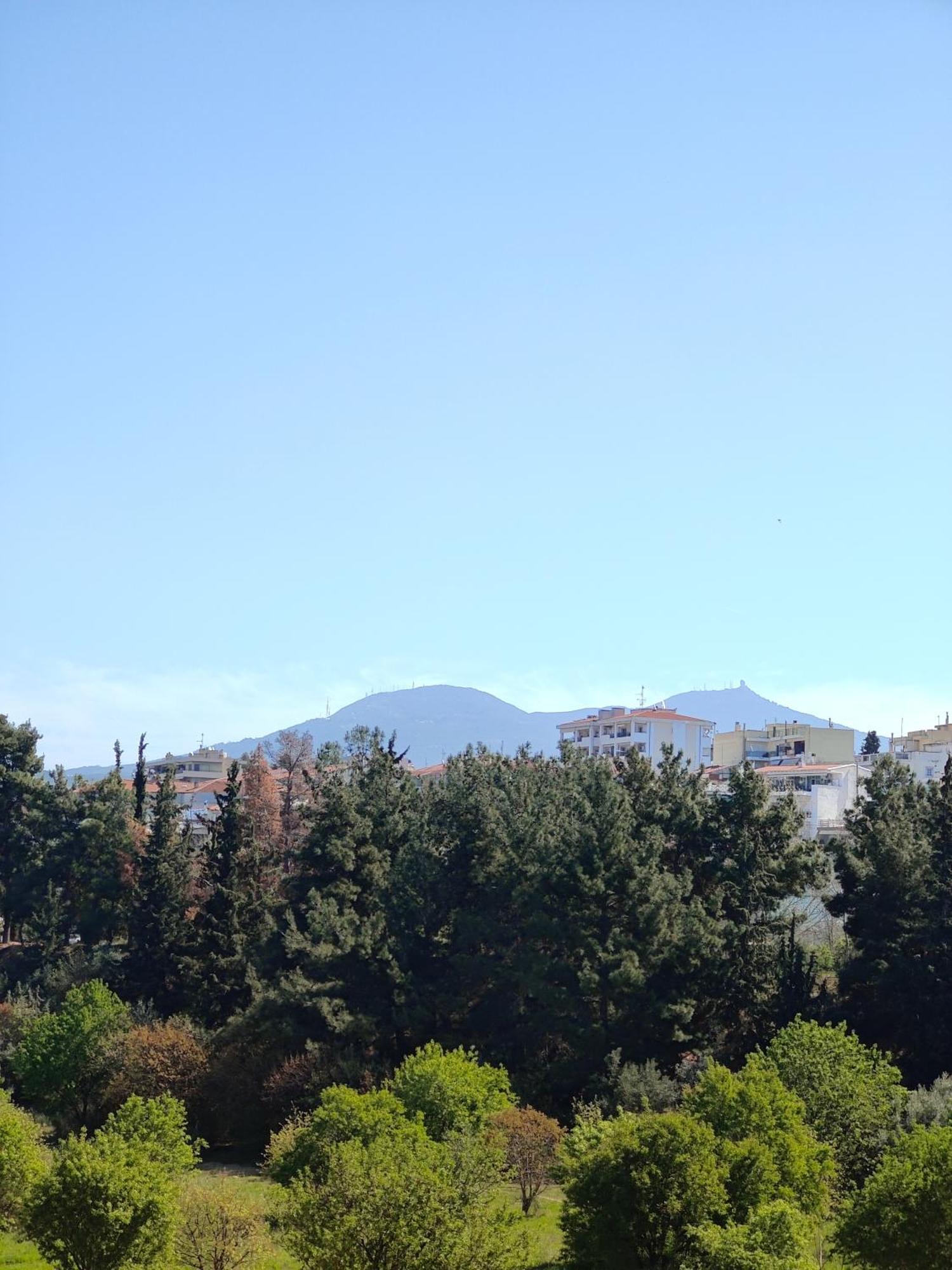 Celestial Garden-Thessaloniki'S Modern, Eclectic Penthouse With An Amazing View And Veranda Exterior photo